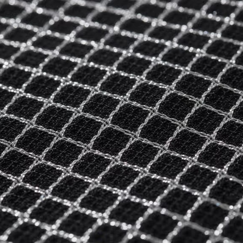 Oddychająca, jedwabna tkanina z przędzy poliestrowej Birdseye